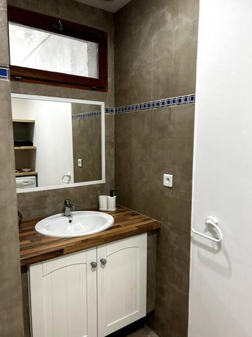 נים Superbe Appartement Dans Un Mas מראה חיצוני תמונה